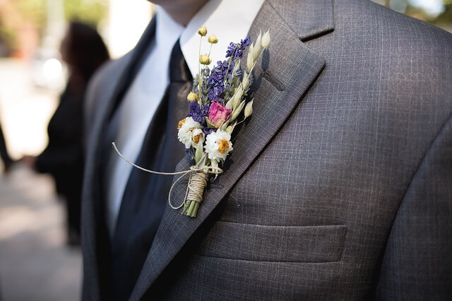 boutonniere-2160398_640